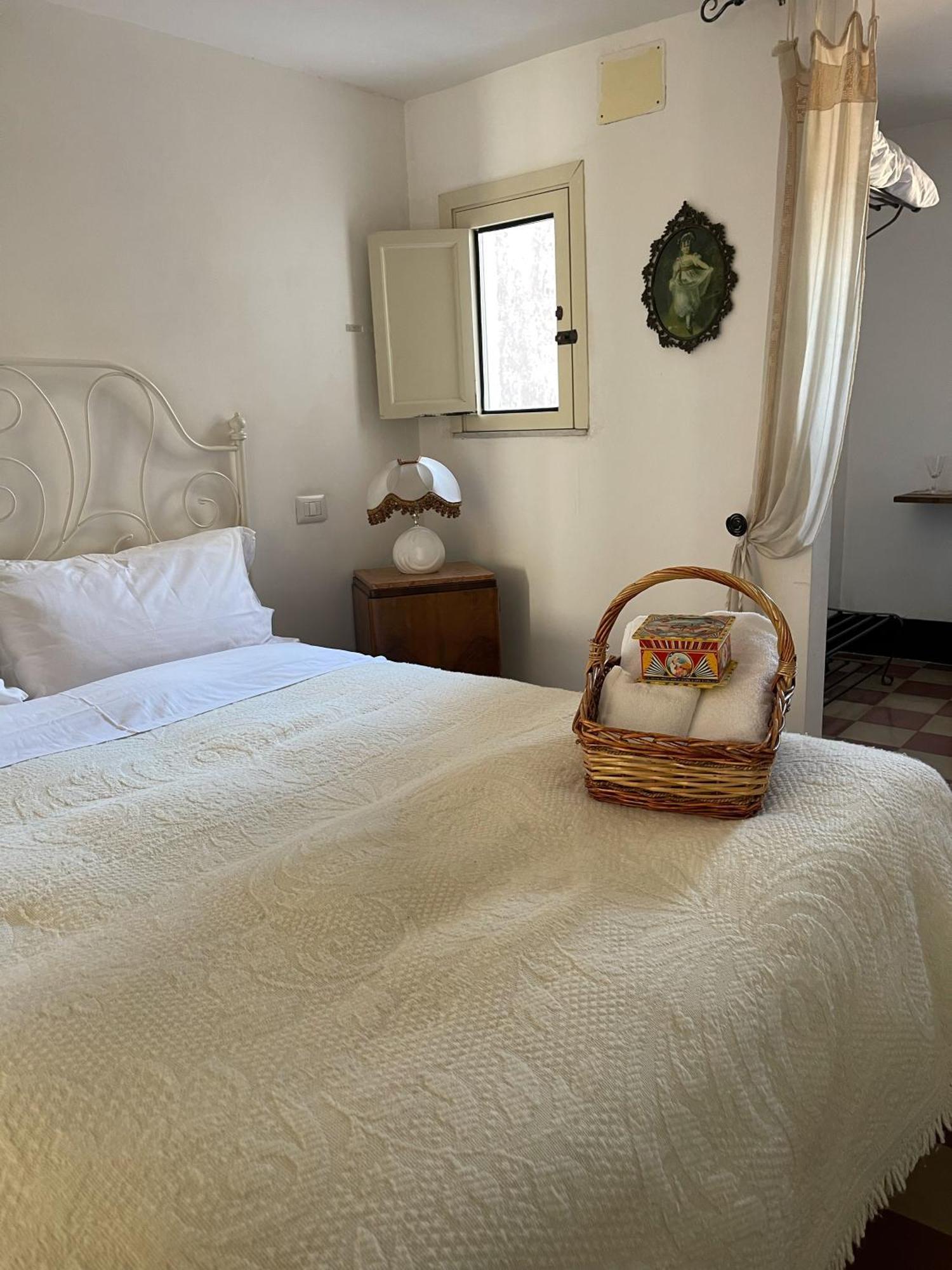 Fera O' Luni Bed & Breakfast Catania Ngoại thất bức ảnh