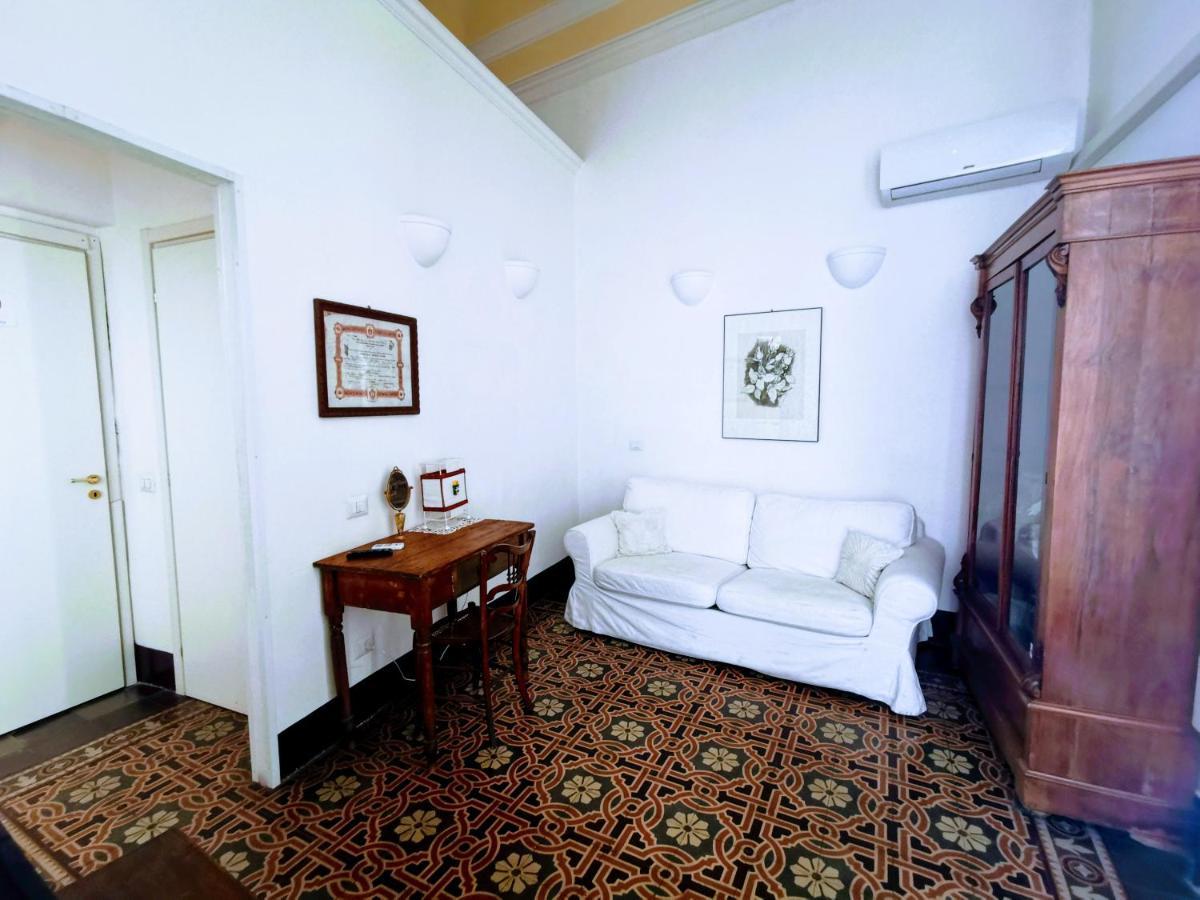 Fera O' Luni Bed & Breakfast Catania Ngoại thất bức ảnh